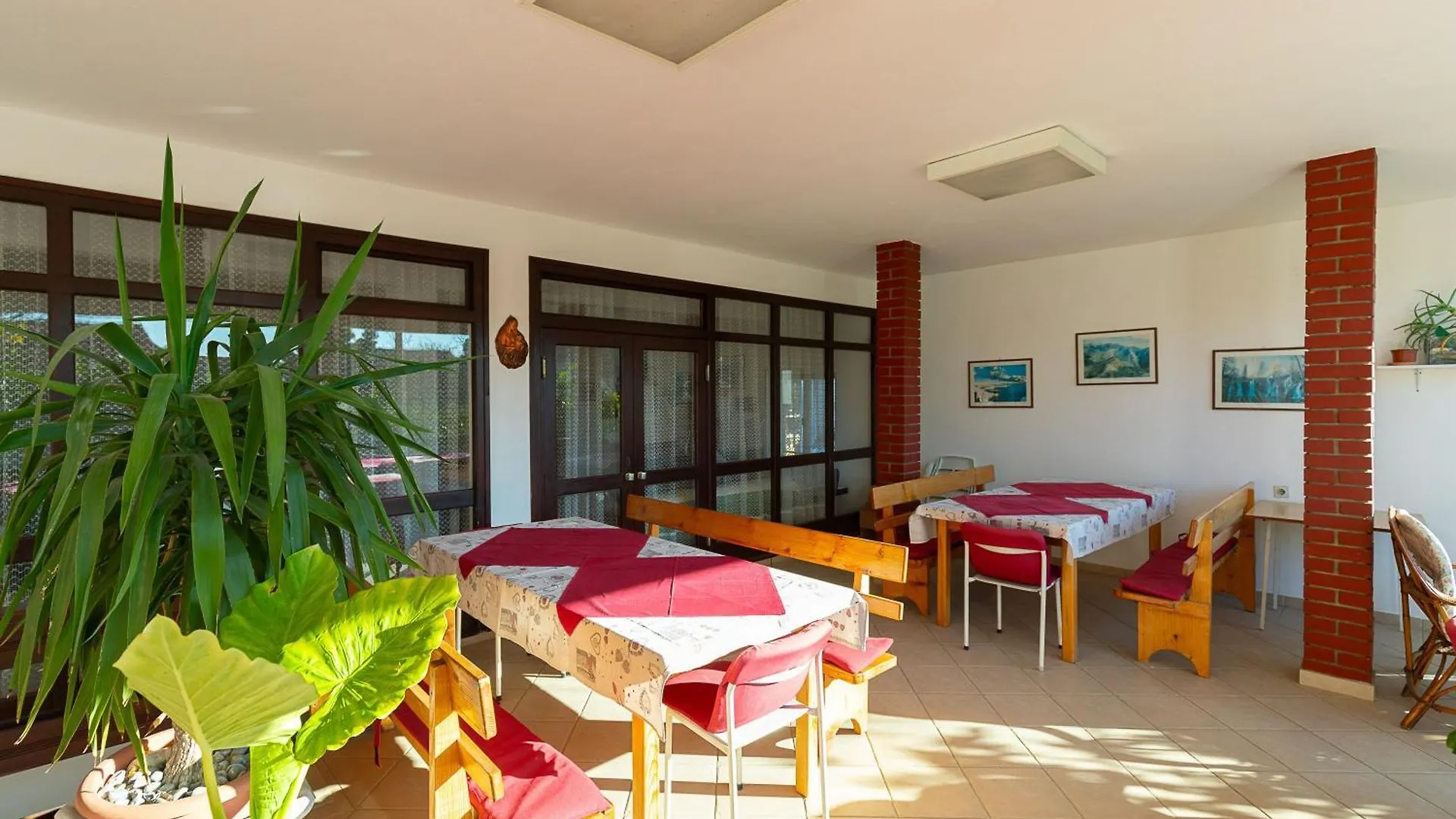 Tinka, Zimmer No 2 Starigrad Paklenica Apartment